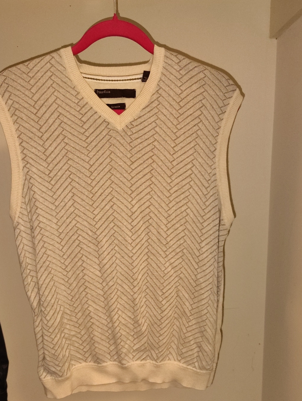 Perry Ellis Soy Bean Cotton V-Neck Sweater Vest